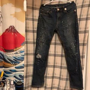 Urban heritage ripped leg jeans